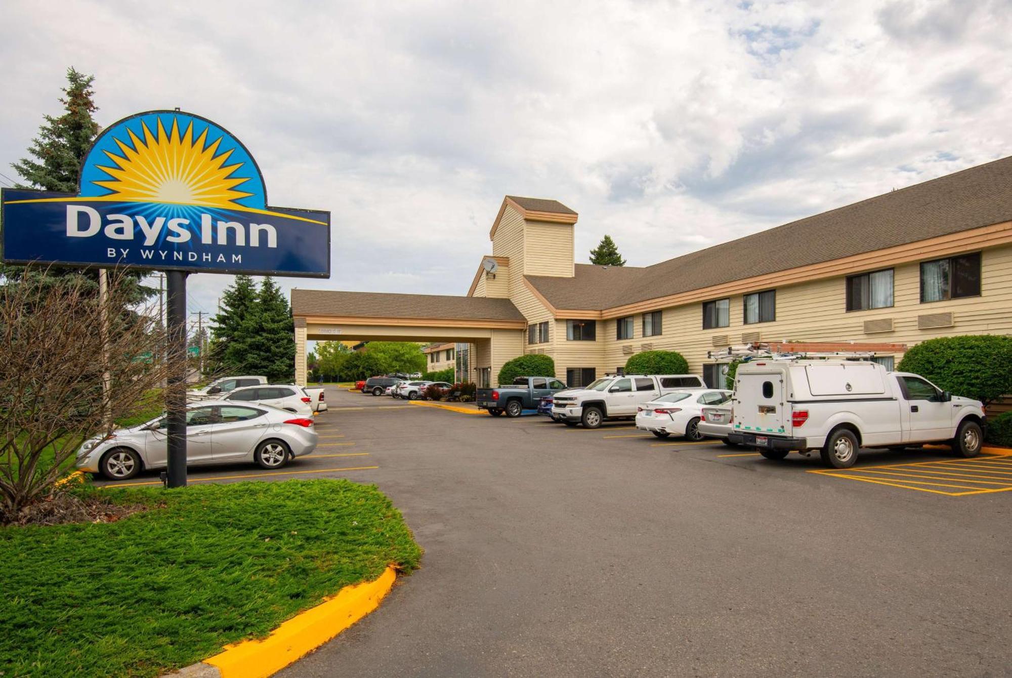 Days Inn By Wyndham Coeur D'Alene Esterno foto